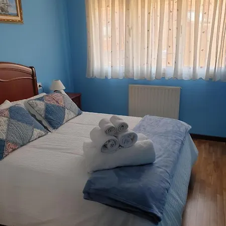 Apartamento El Rinconin Azul * オビエド